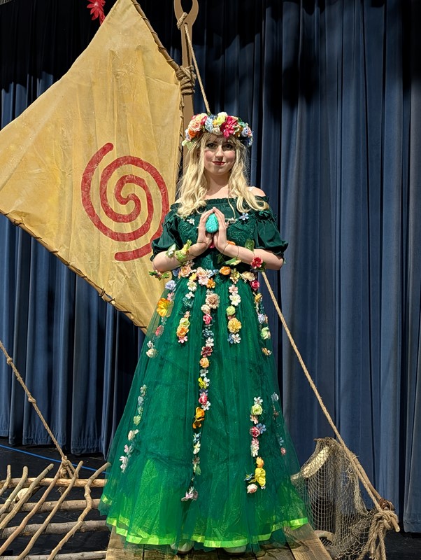 Josie Clark as the goddess Te Fiti